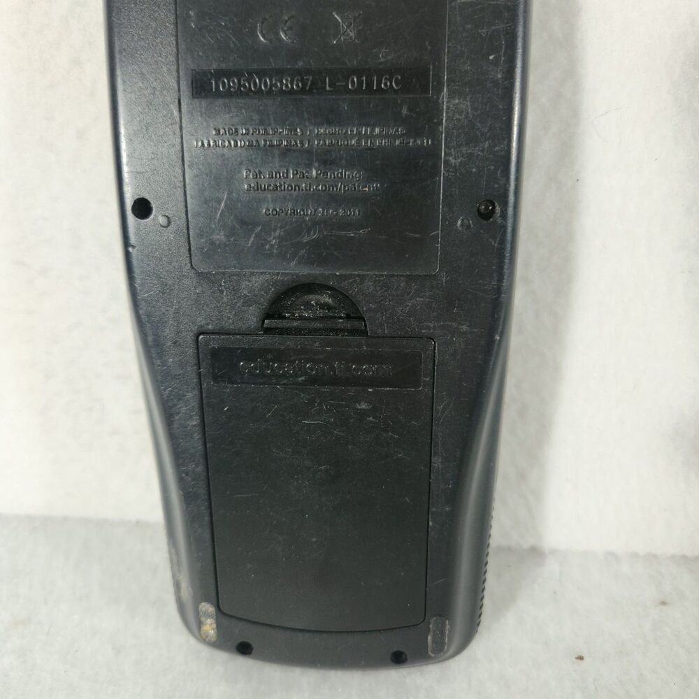 Texas Instruments TI 83 Plus Graphing Calculator - Tested - Picture 4 of 6